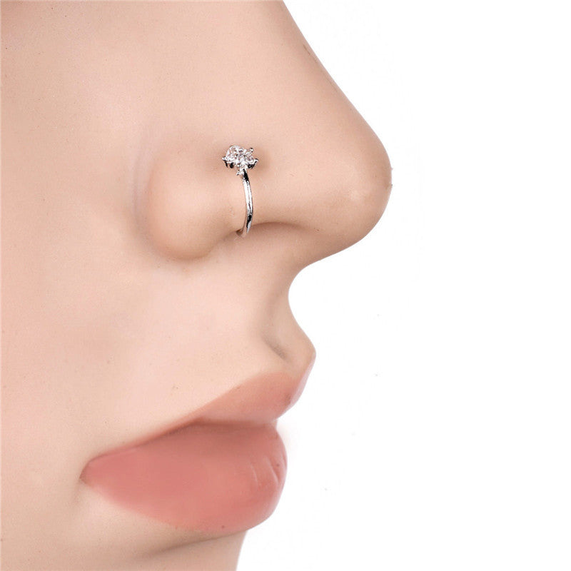 Fashionable And Exquisite Zircon Nose Ring Silver 6 Diamond Flower-shaped Nose Nails