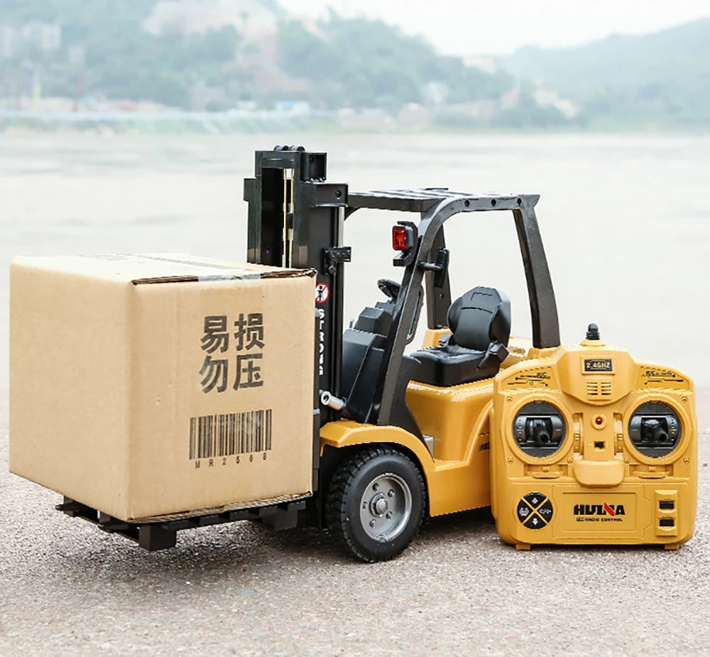 HUINA 1/10 Rc Truck Forklift Tractor Remote Control Car crawler 8 Ch Rc Machine Engineering Cars On Radio Station Boy Toys