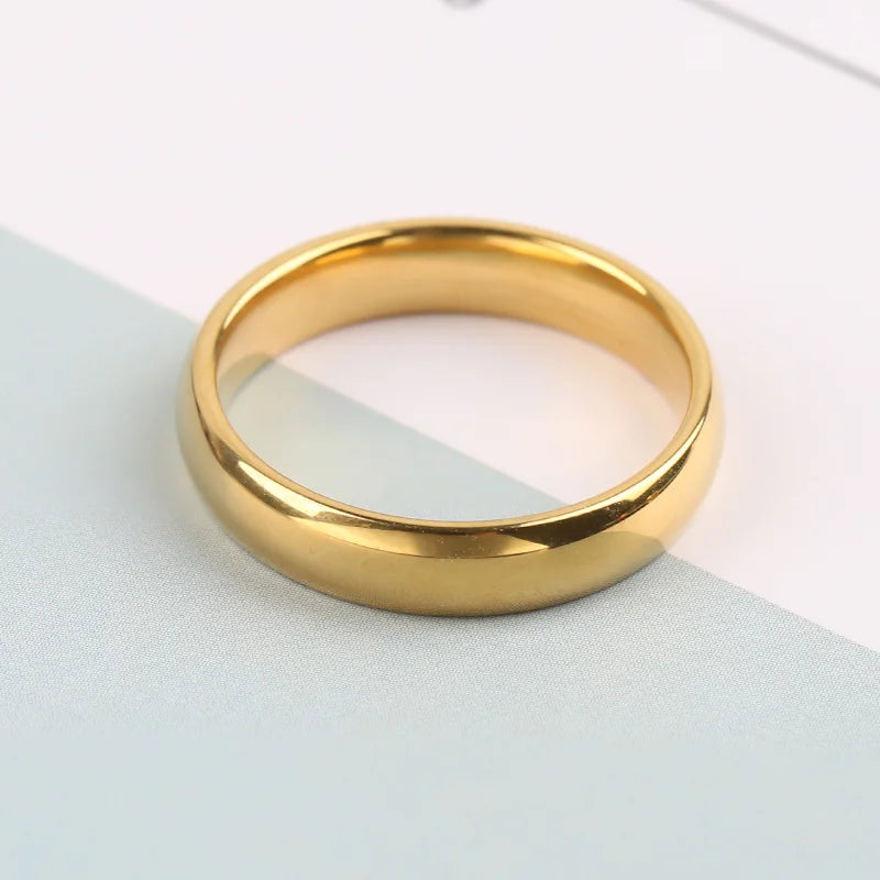 High Quality Simple Stainless Steel Gold Color Rings for Men Women Exclusive Couple Wedding Ring Wholesale Fashion Jewelry