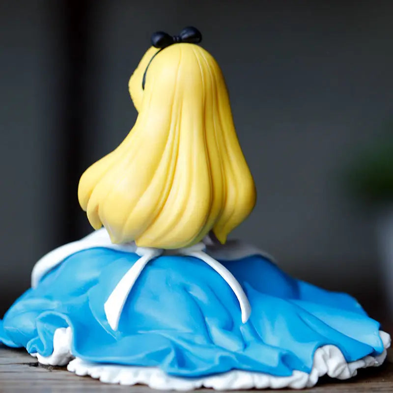 10cm Disney Alice in Wonderland Figure Toys Cartoon Anime Alice PVC Model Doll Cake Desktop Decoration Children's Birthday Gifts