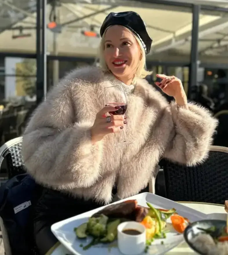 2024 Autumn Winter New Fashion Gradient Fluffy Fur Coat Women High Street Luxury Faux Fox Fur Jacket Female Overcoats