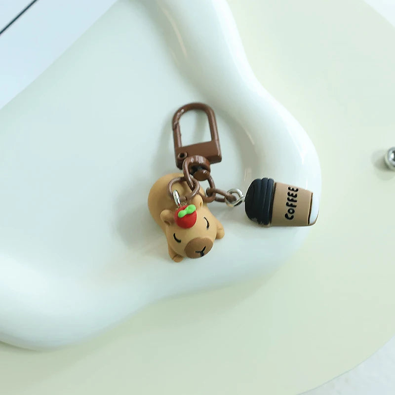 Resin Shawl Capybara Keychain Funny Scarf Capibara Bag Hanging Kapibara Pendant Cute Funny Fashion Animal Keyring
