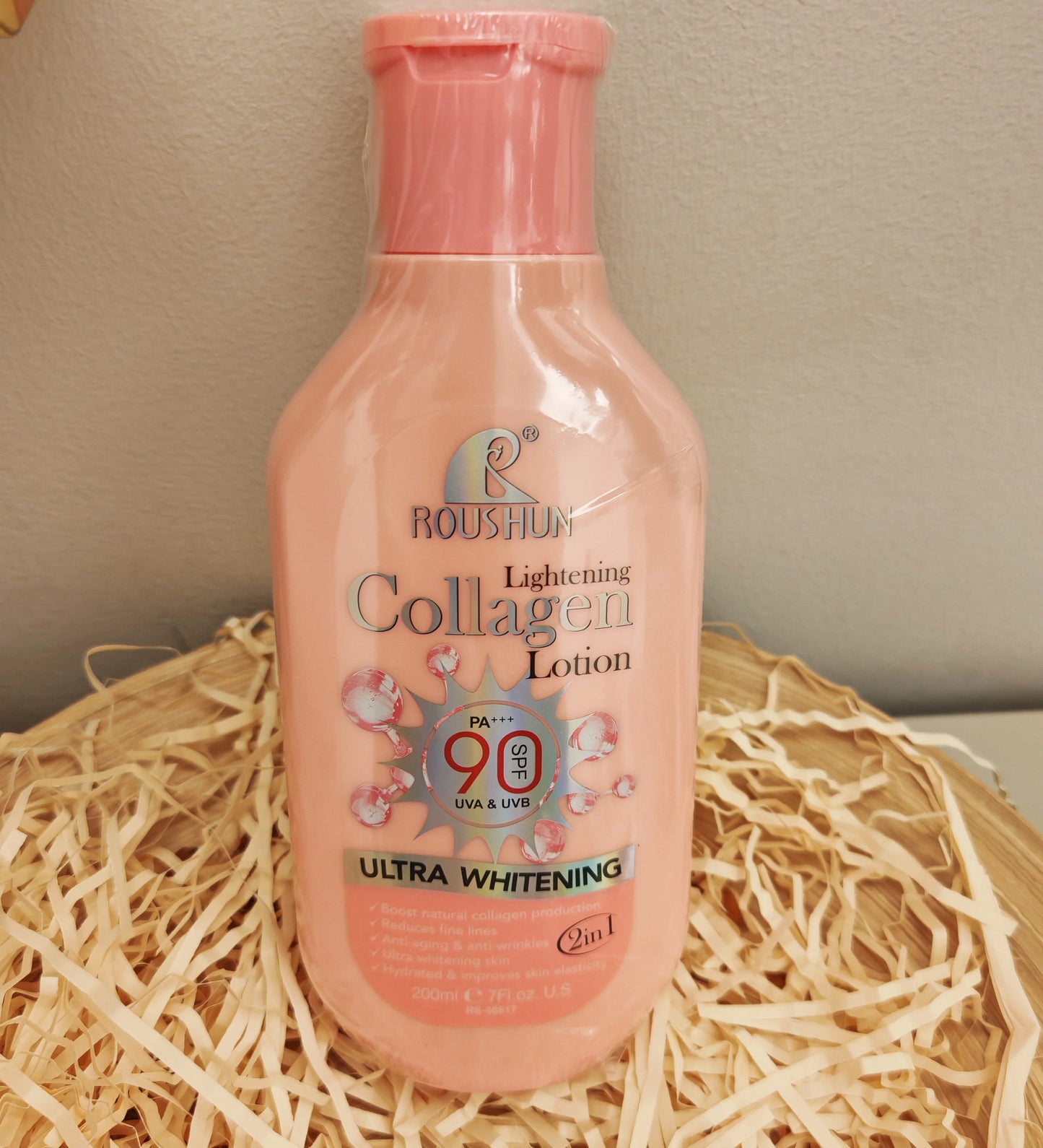 200ml Sunblock Lotion Sunscreen Collagen SPF90 UVA&UVB Ultra Whitening Reduce Fine Lines Even Tone Skin Improves Skin Elasticity