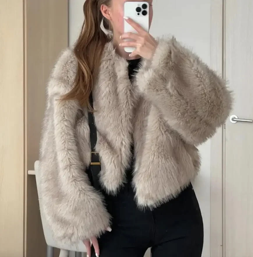 2024 Autumn Winter New Fashion Gradient Fluffy Fur Coat Women High Street Luxury Faux Fox Fur Jacket Female Overcoats