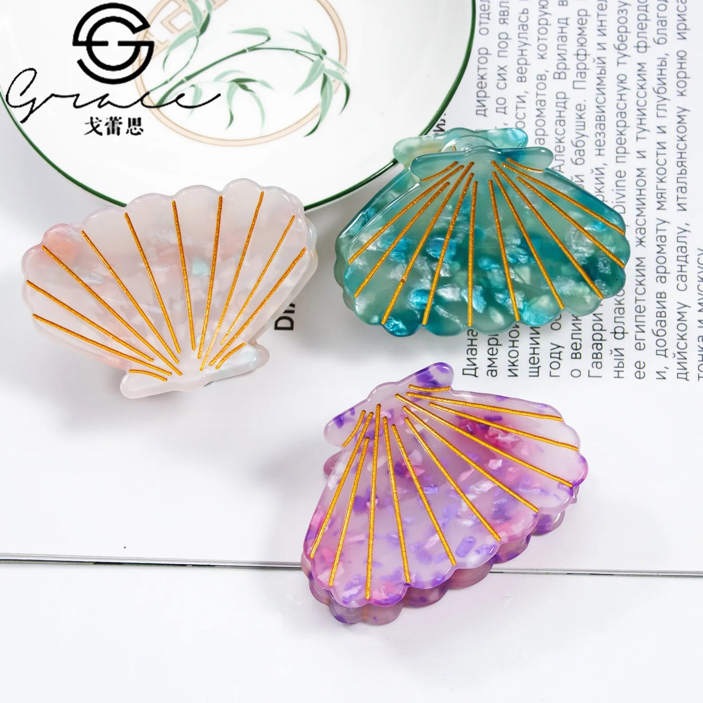 YHJ Small Seashells Hair Claw Cute Design Hawaiian Style Acrylic Hair Claw Clips Hair Accessories for Women Girls