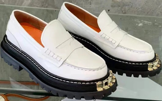 IOO Single Shoes 2025 Spring Winter Brand S Hundreds of Big Gold Teeth Tasseled Louboutins Mary Jane