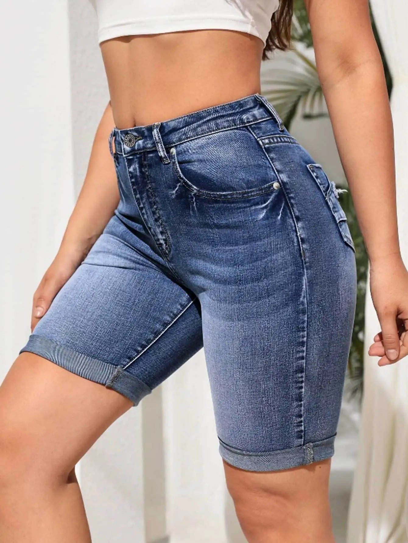 2025 Summer New Women's High Waist Curled Denim Shorts Fashion Casual High Elasticity Slim Knee Length Jeans Shorts
