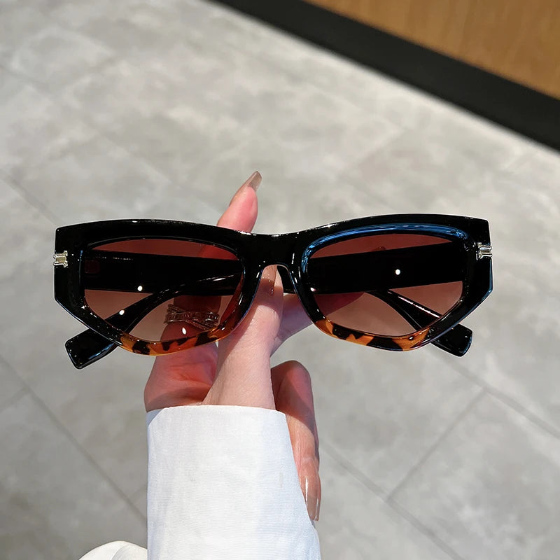 2023 Vintage Cat Eye Sunglasses Men Women New Fashion Irregular Gradient Eyewear Beach Shades Luxury Brand Designer Sun Glassses