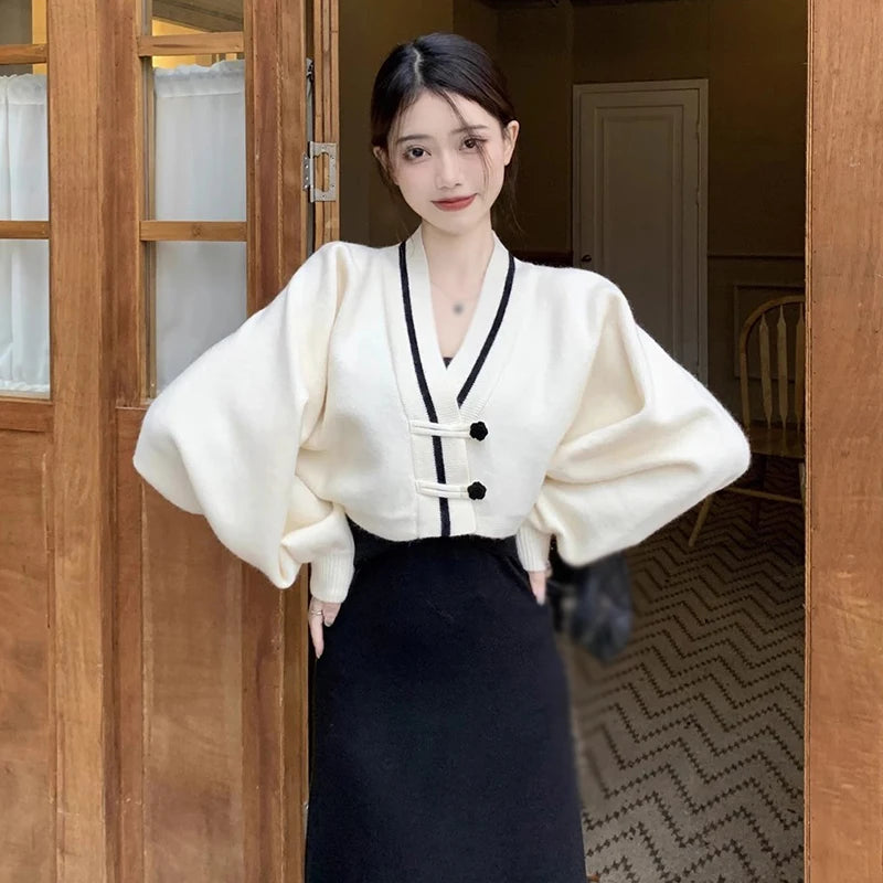 Women's Cardigan Short Coat Korean Version V Neck Contrast Colors Loose Sweet Gentle Chinese Style Knitted Long Sleeves