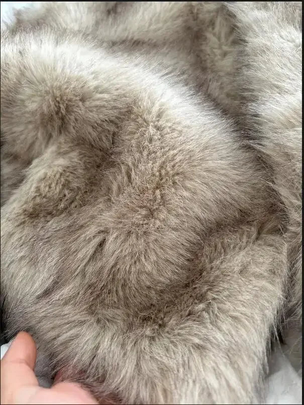 2024 Autumn Winter New Fashion Gradient Fluffy Fur Coat Women High Street Luxury Faux Fox Fur Jacket Female Overcoats
