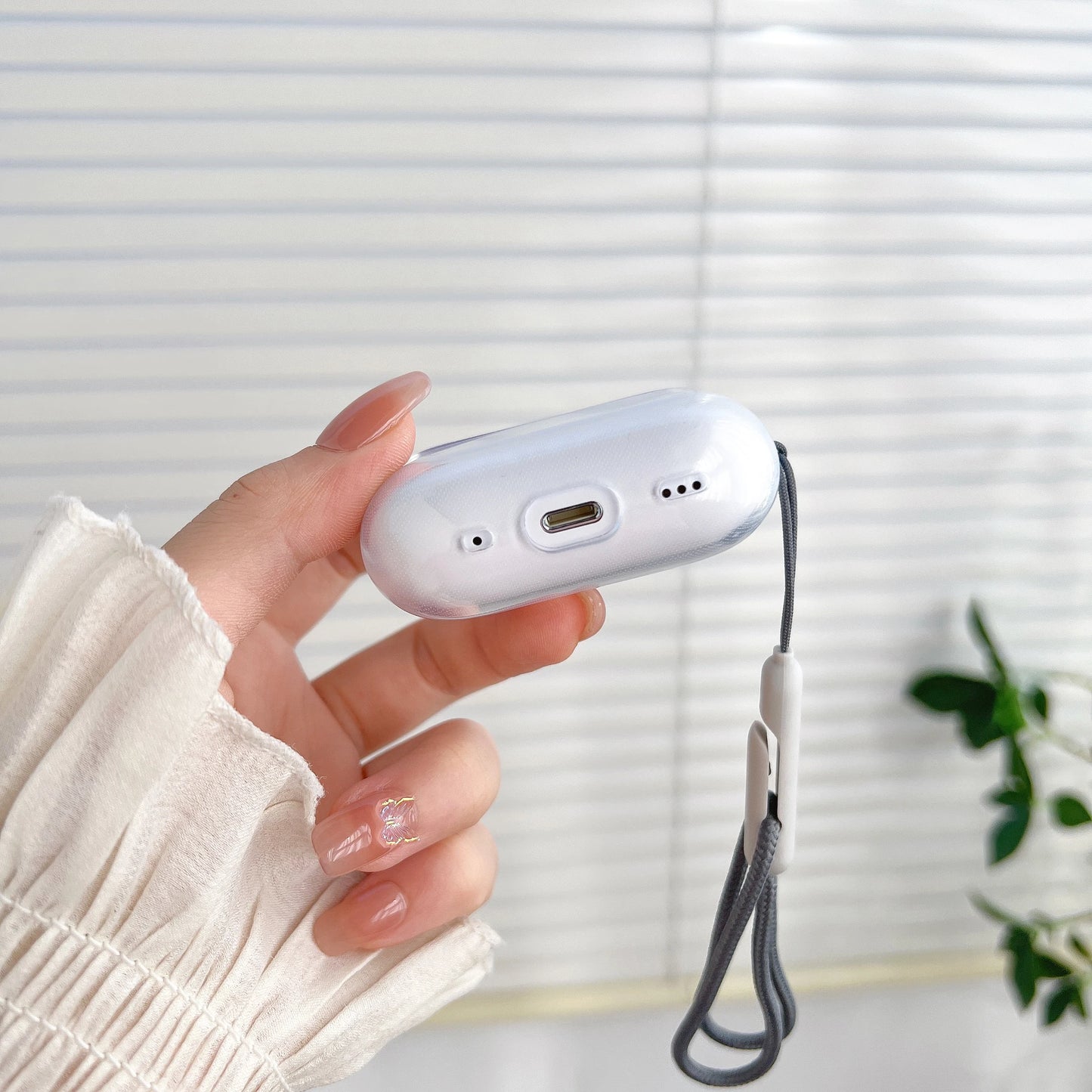 Clear Soft TPU Earphone Case for Airpods 4 3 2 1 Pro Pro2 Shockproof with Lanyard Strap for Airpods 4 Charging Case Cover