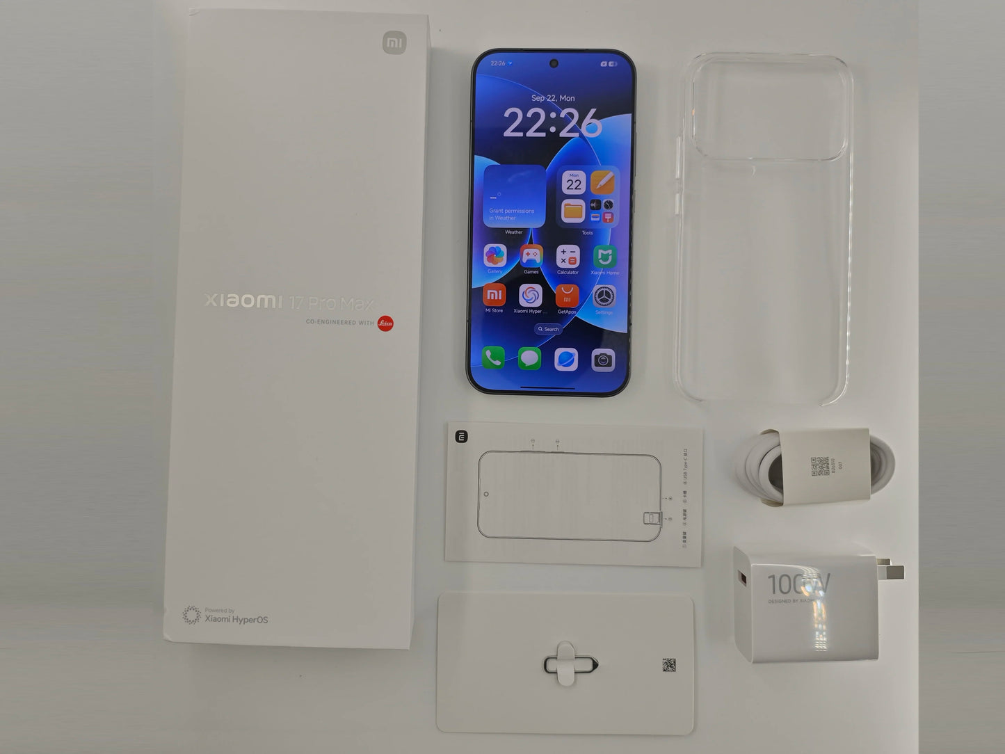 CN Version Xiaomi 17 Pro Max Smartphone 6.9" Display Snapdragon 8 Elite Gen5 7500mAh Battery 100W Hyper Charge Dual Screen