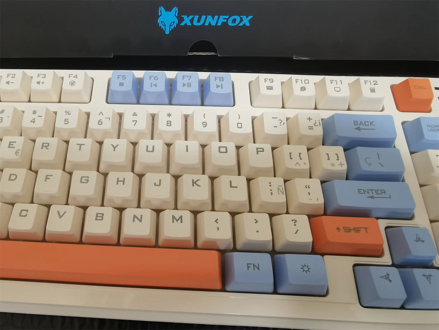 Russian Wireless Keyboard With Russian Layout Spanish Arabic Korean Keyboard Mouse Kit Bluetooth RGB Backlight Volume Knob K94