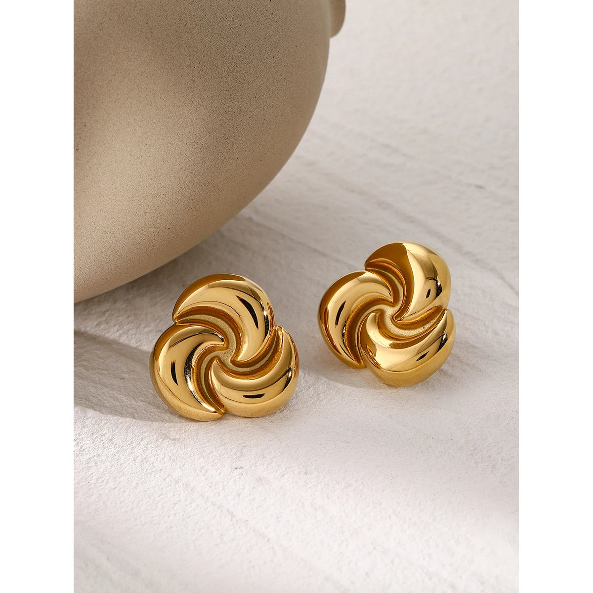 Youthway 18k Gold Plated Stainless Steel Metal Rotate The Half-moon Earrings Rust Proof Smooth Trendy Fashion Jewelry for Women