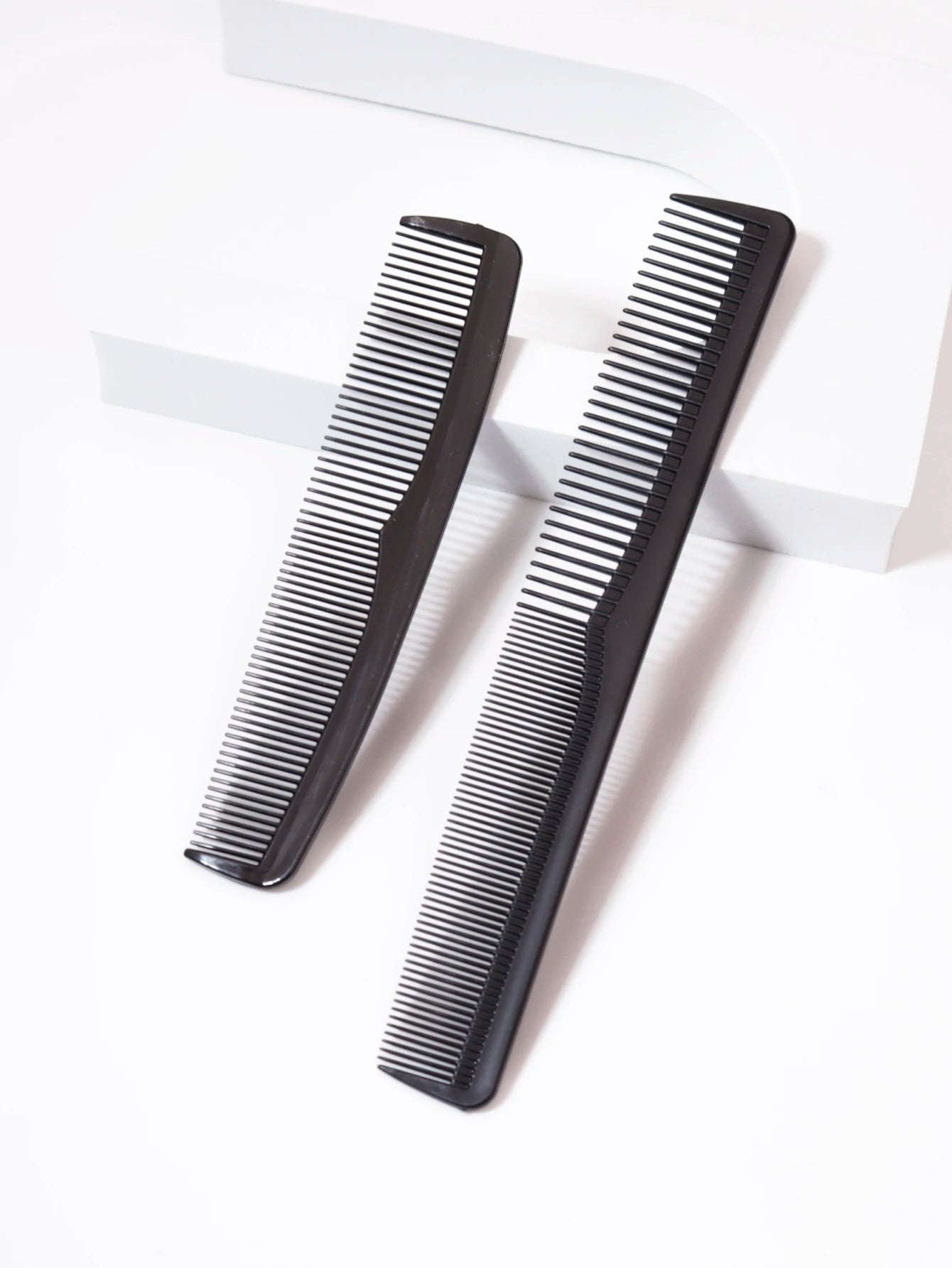 2pcs comb set, anti-static and heat-resistant comb, fine plastic comb for women and men's pockets,Special for real hair wigs