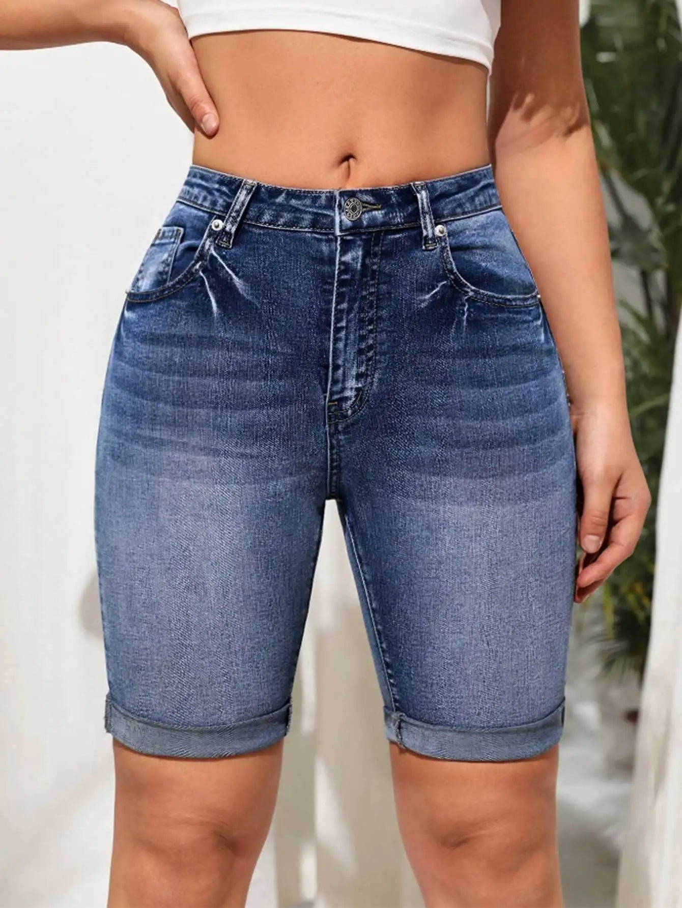2025 Summer New Women's High Waist Curled Denim Shorts Fashion Casual High Elasticity Slim Knee Length Jeans Shorts